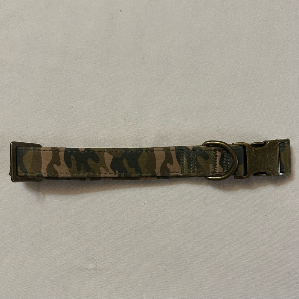 Large Camouflage Dog Collar